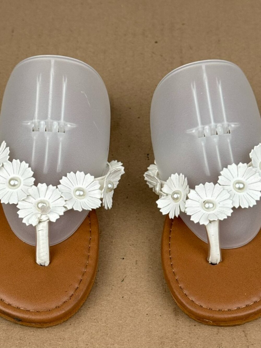 Girls' White Daisy Floral Thong Sandals - No Size Tag - Check Measurements